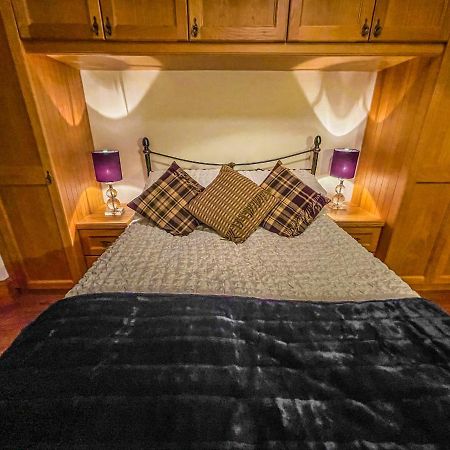 Cathedral Apartment Инвернесс Экстерьер фото